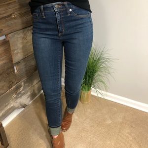 Universal Thread - high rise jeggings size 4